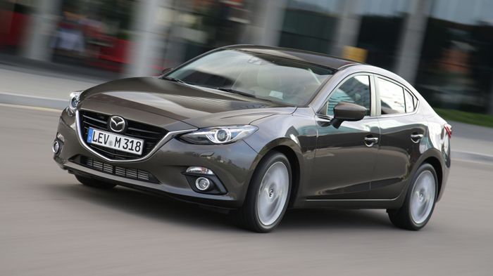 H sedan έκδοση του νέου Mazda3 είναι πολύ κοντά σχεδιαστικά στο Mazda6, δημιουργώντας μια εικόνα σπορ, για… ανήσυχους οικογενειάρχες.